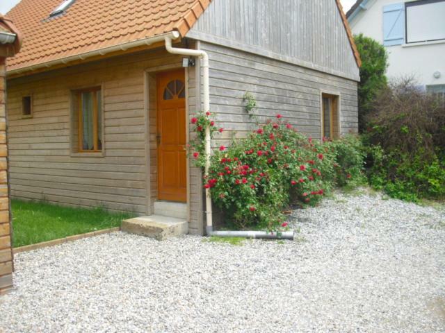 Le Chant Des Oiseaux Nibas Exterior photo